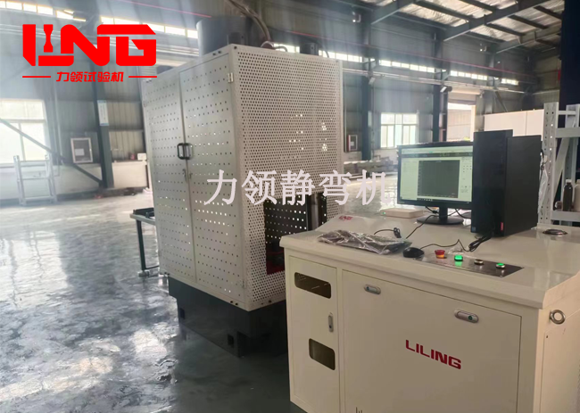 Rail static bending testing machine controlled by microcomputer
