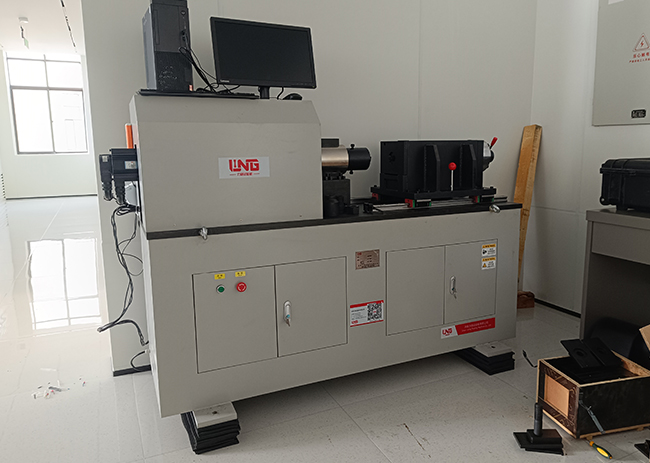 Precautions for operating the high-strength bolt tester